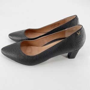 Vionic Mia Black Leather Snakeskin Block Kitten Heels